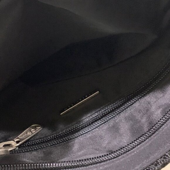 The Sak Original Black Crochet Shoulder Bag Purse Handbag Tote Bag Boho Classic - Picture 4 of 5